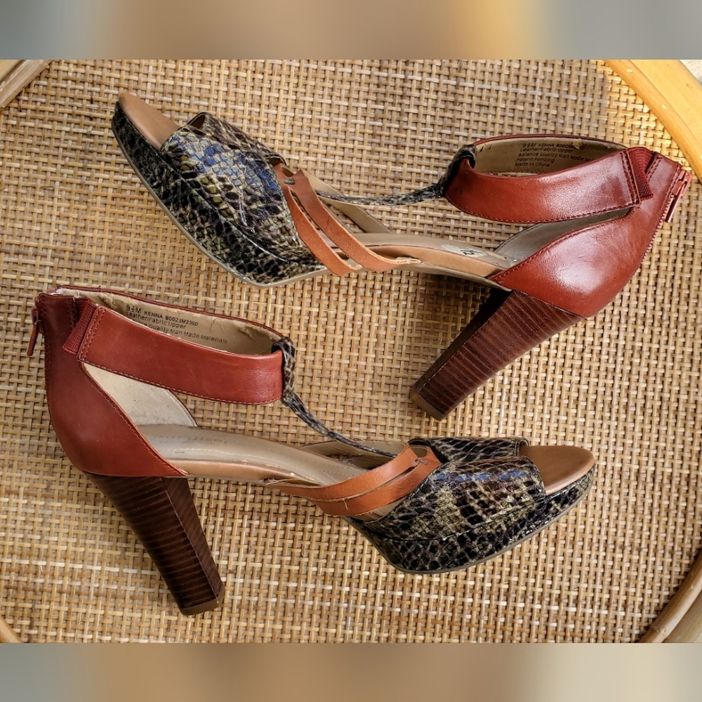 Naturalizer Brown and Black Women's Snake Print Heels Sz 9.5